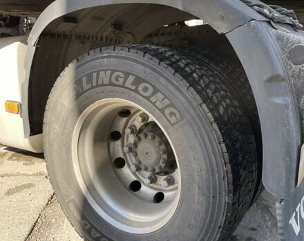 Красный Вольво FH 13, объемом двигателя 12.78 л и пробегом 1 тыс. км за 15500 $, фото 13 на Automoto.ua