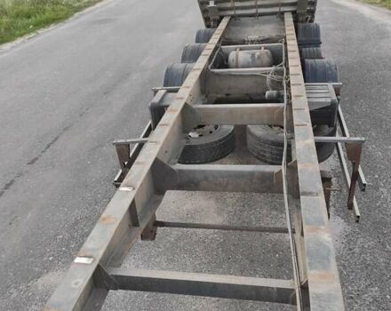 Красный Вольво FH 13, объемом двигателя 12.78 л и пробегом 2 тыс. км за 31000 $, фото 9 на Automoto.ua