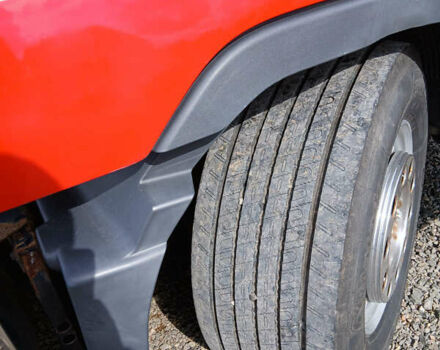 Красный Вольво FH 13, объемом двигателя 0 л и пробегом 1 тыс. км за 17500 $, фото 3 на Automoto.ua