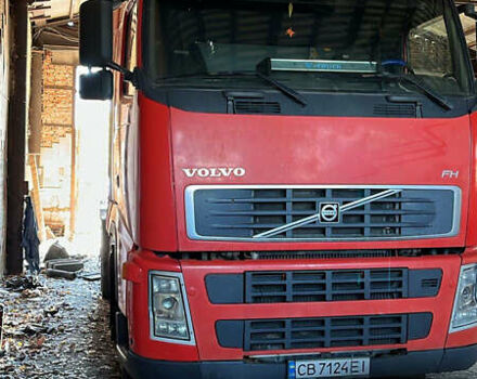 Вольво FH 13 2008 в Кропивницком (Кировограде) на Automoto.ua Красный Вольво FH 13, объемом двигателя 12.78 л и пробегом 2 тыс. км за 10800 $, фото 1 на Automoto.ua
