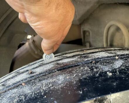 Красный Вольво FH 13, объемом двигателя 12.78 л и пробегом 1 тыс. км за 15500 $, фото 7 на Automoto.ua