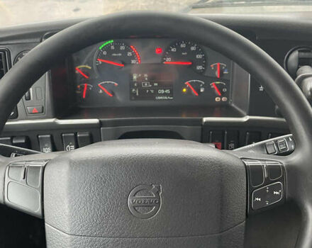 Червоний Вольво FH 13, об'ємом двигуна 0 л та пробігом 1 тис. км за 15000 $, фото 4 на Automoto.ua