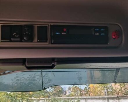 Вольво FH 13 2009 в Нововолынск на Automoto.ua Красный Вольво FH 13, объемом двигателя 12.78 л и пробегом 2 тыс. км за 14000 $, фото 6 на Automoto.ua