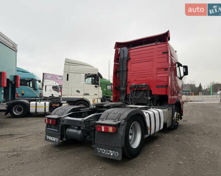 Красный Вольво FH 13, объемом двигателя 12.78 л и пробегом 1000 тыс. км за 18899 $, фото 6 на Automoto.ua