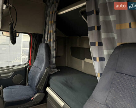 Красный Вольво FH 13, объемом двигателя 12.78 л и пробегом 1000 тыс. км за 18899 $, фото 20 на Automoto.ua