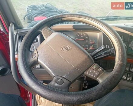 Красный Вольво FH 13, объемом двигателя 0 л и пробегом 1 тыс. км за 16500 $, фото 10 на Automoto.ua