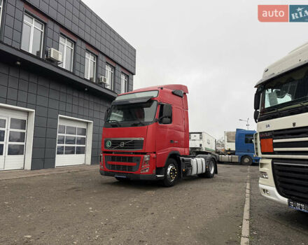 Красный Вольво FH 13, объемом двигателя 12.78 л и пробегом 1000 тыс. км за 18899 $, фото 1 на Automoto.ua