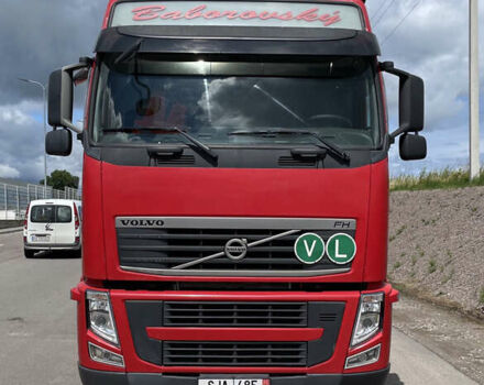 Червоний Вольво FH 13, об'ємом двигуна 12.9 л та пробігом 1 тис. км за 34838 $, фото 2 на Automoto.ua