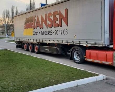 Красный Вольво FH 13, объемом двигателя 12.9 л и пробегом 825 тыс. км за 43000 $, фото 3 на Automoto.ua