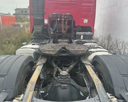 Красный Вольво FH 13, объемом двигателя 0 л и пробегом 620 тыс. км за 23999 $, фото 2 на Automoto.ua