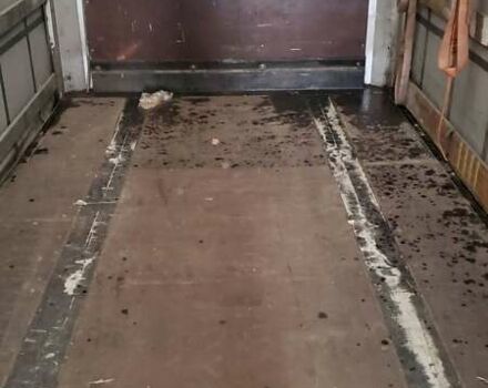 Красный Вольво FH 13, объемом двигателя 12.9 л и пробегом 825 тыс. км за 43000 $, фото 35 на Automoto.ua