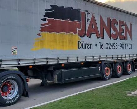 Красный Вольво FH 13, объемом двигателя 12.9 л и пробегом 825 тыс. км за 43000 $, фото 11 на Automoto.ua