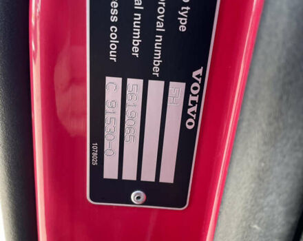 Красный Вольво FH 13, объемом двигателя 0 л и пробегом 760 тыс. км за 31900 $, фото 32 на Automoto.ua