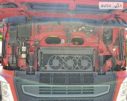 Червоний Вольво FH 13, об'ємом двигуна 0 л та пробігом 850 тис. км за 39500 $, фото 21 на Automoto.ua