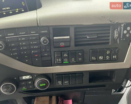 Червоний Вольво FH 13, об'ємом двигуна 12.9 л та пробігом 1 тис. км за 25000 $, фото 8 на Automoto.ua