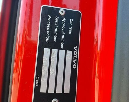 Красный Вольво FH 13, объемом двигателя 0 л и пробегом 850 тыс. км за 39500 $, фото 20 на Automoto.ua