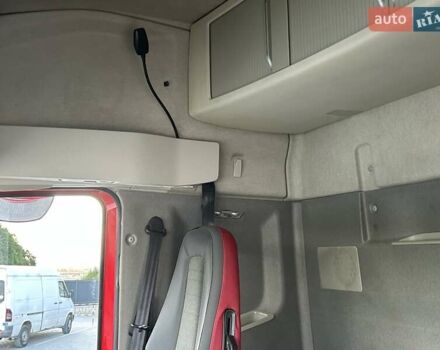 Красный Вольво FH 13, объемом двигателя 12 л и пробегом 866 тыс. км за 27999 $, фото 38 на Automoto.ua