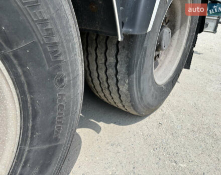 Красный Вольво FH 13, объемом двигателя 12.9 л и пробегом 812 тыс. км за 34900 $, фото 16 на Automoto.ua