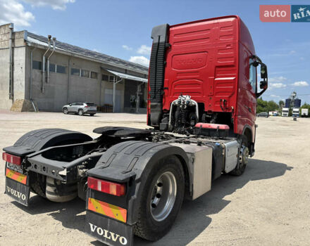 Красный Вольво FH 13, объемом двигателя 12.9 л и пробегом 812 тыс. км за 34900 $, фото 40 на Automoto.ua