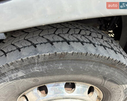 Красный Вольво FH 13, объемом двигателя 12.9 л и пробегом 813 тыс. км за 33900 $, фото 4 на Automoto.ua