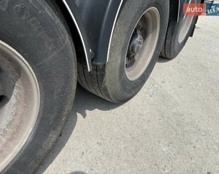 Красный Вольво FH 13, объемом двигателя 12.9 л и пробегом 812 тыс. км за 34900 $, фото 17 на Automoto.ua