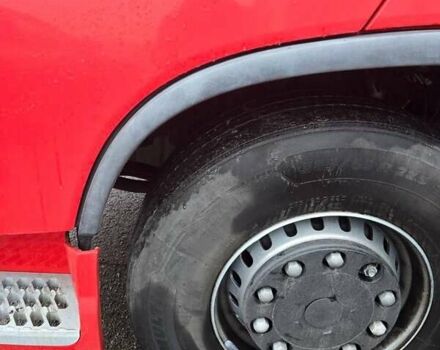 Красный Вольво FH 13, объемом двигателя 12.9 л и пробегом 710 тыс. км за 55000 $, фото 19 на Automoto.ua