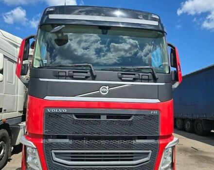 Красный Вольво FH 13, объемом двигателя 12.9 л и пробегом 710 тыс. км за 55000 $, фото 2 на Automoto.ua