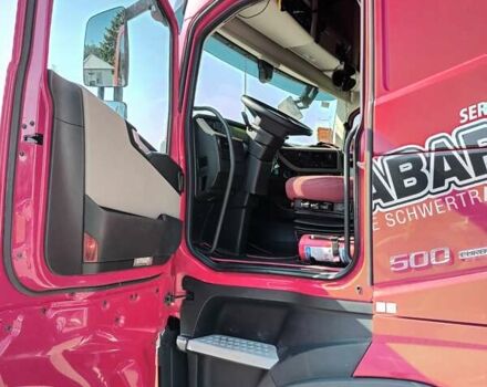 Красный Вольво FH 13, объемом двигателя 12.9 л и пробегом 516 тыс. км за 61331 $, фото 13 на Automoto.ua