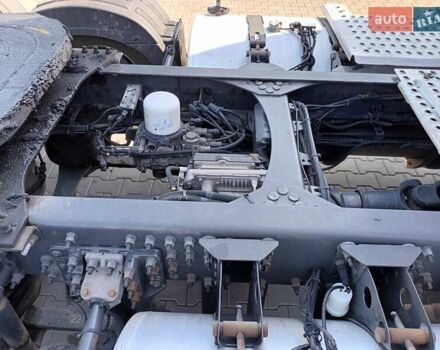 Красный Вольво FH 13, объемом двигателя 12.9 л и пробегом 516 тыс. км за 61331 $, фото 24 на Automoto.ua