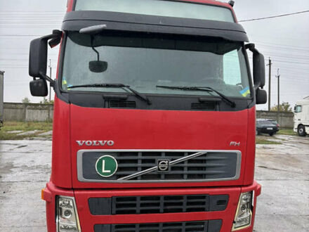 Вольво FH 13 2008 в Обухове на Automoto.ua Красный Вольво FH 13, объемом двигателя 0 л и пробегом 400 тыс. км за 10100 $, фото 1 на Automoto.ua