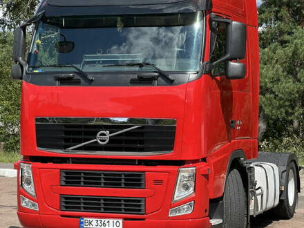 Вольво FH 13 2012 в Сарнах на Automoto.ua Красный Вольво FH 13, объемом двигателя 12.8 л и пробегом 1 тыс. км за 21000 $, фото 1 на Automoto.ua