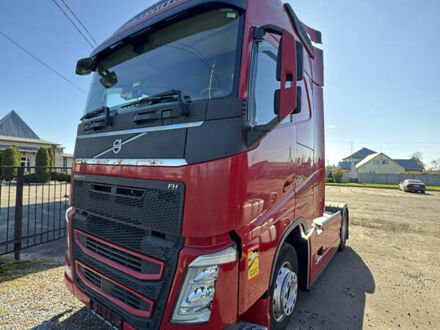 Красный Вольво FH 13, объемом двигателя 0 л и пробегом 663 тыс. км за 55000 $, фото 1 на Automoto.ua