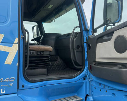 Вольво FH 13, объемом двигателя 0 л и пробегом 1 тыс. км за 15800 $, фото 17 на Automoto.ua