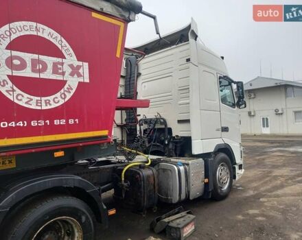 Вольво FH 13, об'ємом двигуна 12.8 л та пробігом 900 тис. км за 16500 $, фото 105 на Automoto.ua
