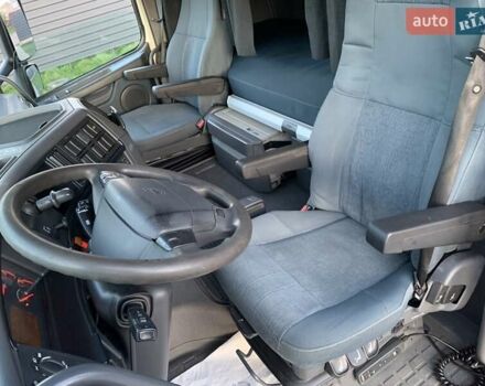 Вольво FH 13, объемом двигателя 0 л и пробегом 250 тыс. км за 23500 $, фото 20 на Automoto.ua