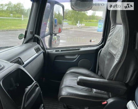 Вольво FH 13, объемом двигателя 13 л и пробегом 900 тыс. км за 35900 $, фото 17 на Automoto.ua