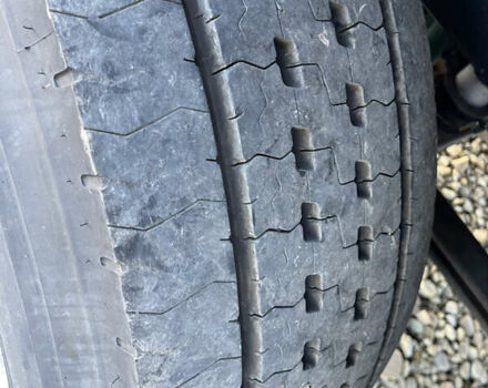 Вольво FH 13, объемом двигателя 0 л и пробегом 799 тыс. км за 29500 $, фото 9 на Automoto.ua