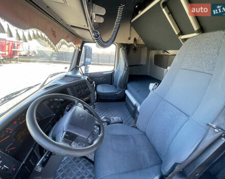 Вольво FH 13, объемом двигателя 0 л и пробегом 799 тыс. км за 29500 $, фото 2 на Automoto.ua
