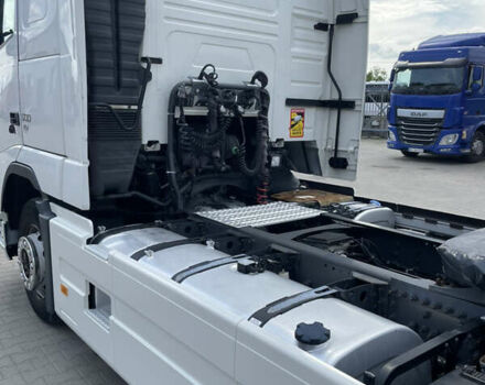 Вольво FH 13 2013 в Луцке на Automoto.ua Вольво FH 13, объемом двигателя 0 л и пробегом 700 тыс. км за 34888 $, фото 8 на Automoto.ua