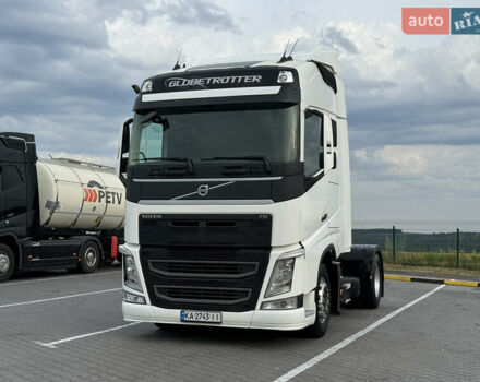 Вольво FH 13, объемом двигателя 12.9 л и пробегом 589 тыс. км за 28500 $, фото 2 на Automoto.ua