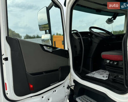 Вольво FH 13, объемом двигателя 12.9 л и пробегом 589 тыс. км за 28500 $, фото 20 на Automoto.ua