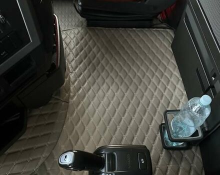 Вольво FH 13, об'ємом двигуна 0 л та пробігом 815 тис. км за 39617 $, фото 123 на Automoto.ua