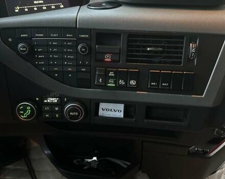Вольво FH 13, об'ємом двигуна 0 л та пробігом 815 тис. км за 39617 $, фото 108 на Automoto.ua