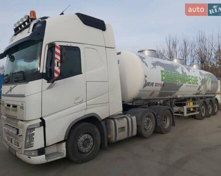 Вольво FH 13, объемом двигателя 0 л и пробегом 950 тыс. км за 49000 $, фото 5 на Automoto.ua