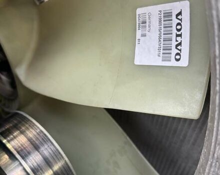 Вольво FH 13, об'ємом двигуна 0 л та пробігом 815 тис. км за 39617 $, фото 139 на Automoto.ua