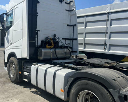 Вольво FH 13, объемом двигателя 0 л и пробегом 990 тыс. км за 35000 $, фото 2 на Automoto.ua