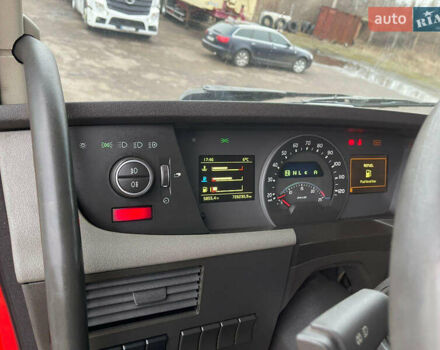 Вольво FH 13, объемом двигателя 12.8 л и пробегом 726 тыс. км за 35450 $, фото 15 на Automoto.ua