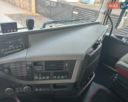 Вольво FH 13, объемом двигателя 0 л и пробегом 963 тыс. км за 35300 $, фото 18 на Automoto.ua