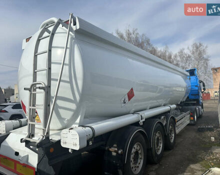 Вольво FH 13, объемом двигателя 0 л и пробегом 871 тыс. км за 77700 $, фото 15 на Automoto.ua