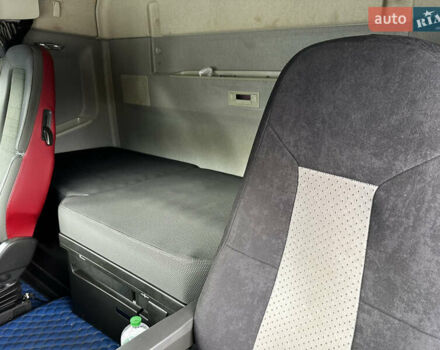 Вольво FH 13, объемом двигателя 12.8 л и пробегом 781 тыс. км за 33000 $, фото 11 на Automoto.ua